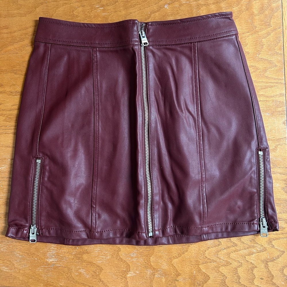 Burgundy Express faux leather skirt